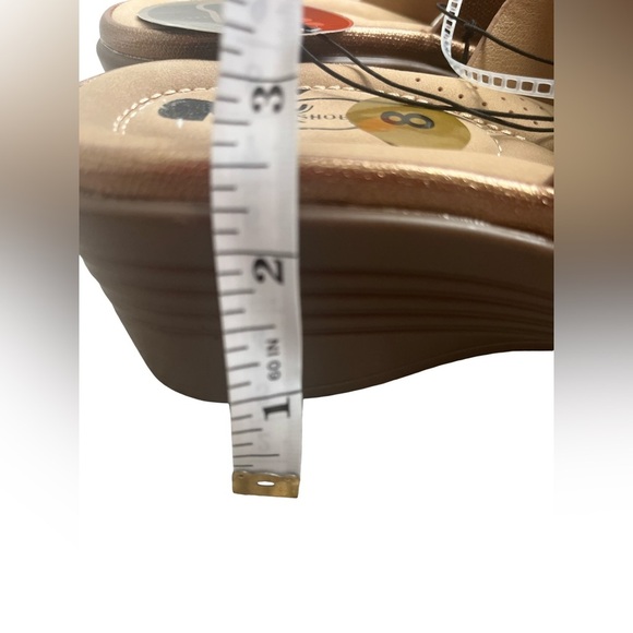 GC Women  Brown Slide Sandals with Rhinestone Accents Wedge Heel Size:8. NWT. - Picture 8 of 8